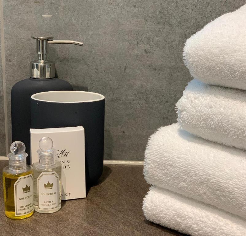 Oyo Ruby Pub & Hotel Μπράιτον Εξωτερικό φωτογραφία